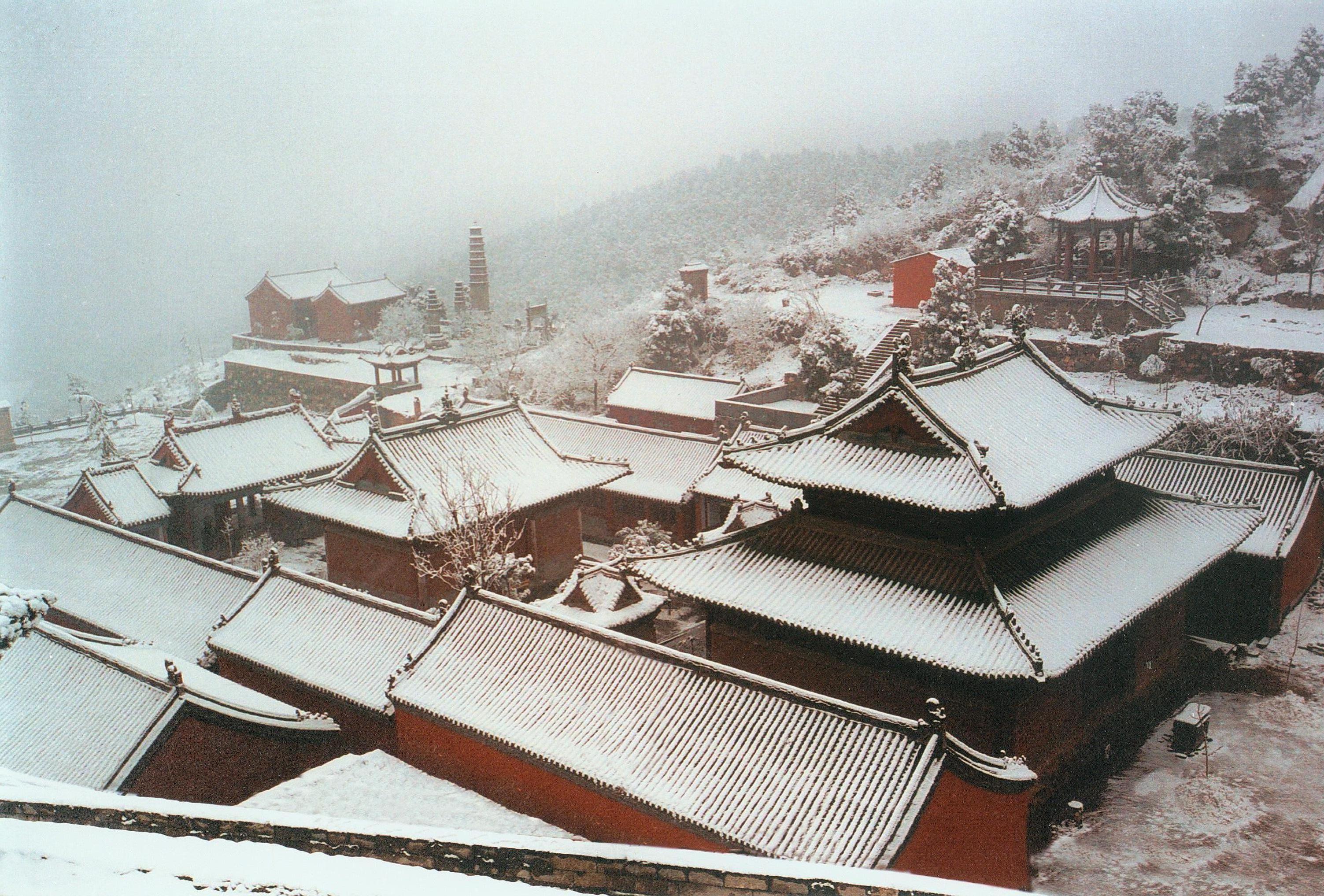 风雪月山寺.jpg